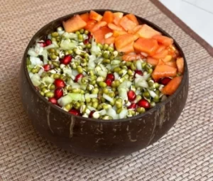 Nutrition Expert’s Tips to Control Food Cravings & Create Healthier Eating Habits
